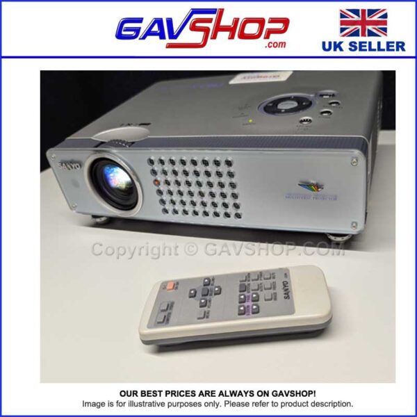 SANYO DATA VIDEO PROJECTOR PLC-SE20 LCD (EX HIRE)